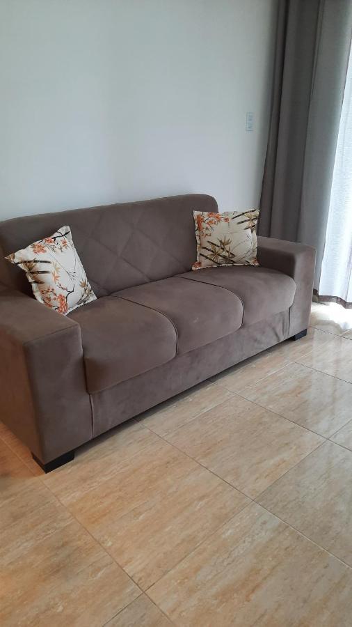 Apartamento Mobiliado Com Varanda No Centro De 파울로 아폰소 외부 사진